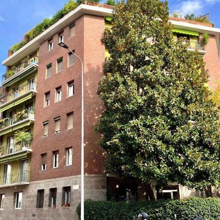 Elegante Appartamento In Zona Tortona-Solari Mailand Exterior foto