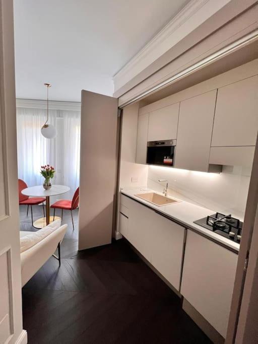 Elegante Appartamento In Zona Tortona-Solari Mailand Exterior foto