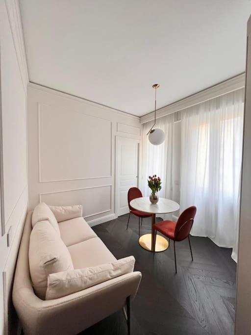 Elegante Appartamento In Zona Tortona-Solari Mailand Exterior foto